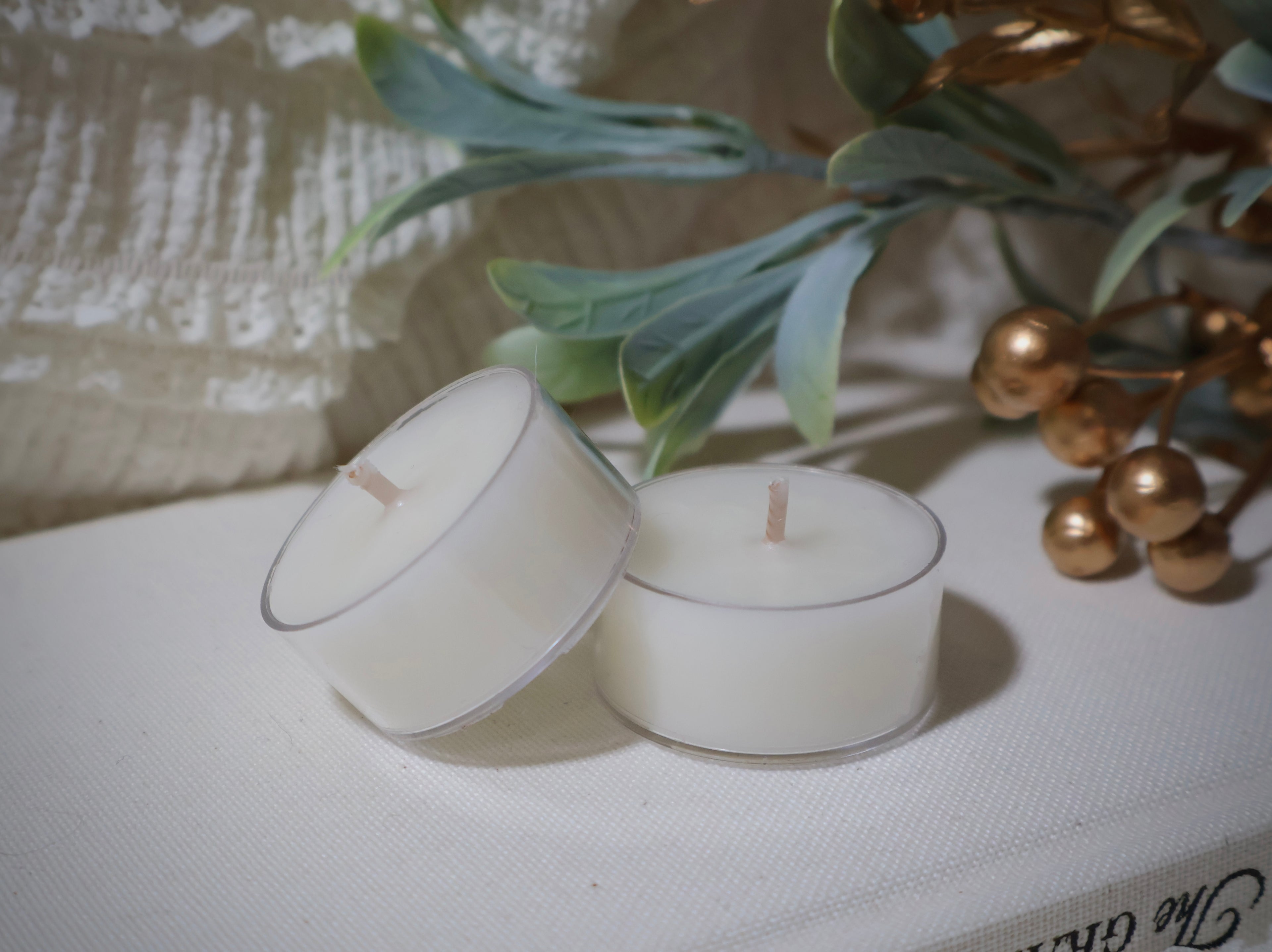 Lily Bloom Tea Light Candle